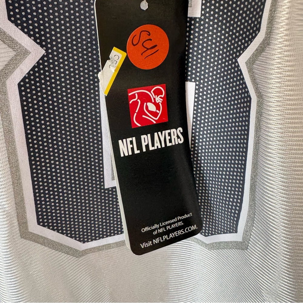 NFL New England Patriots Rhamondre Stevenson #38 Girls Jersey XL 14/16 White NWT - Picture 6 of 10